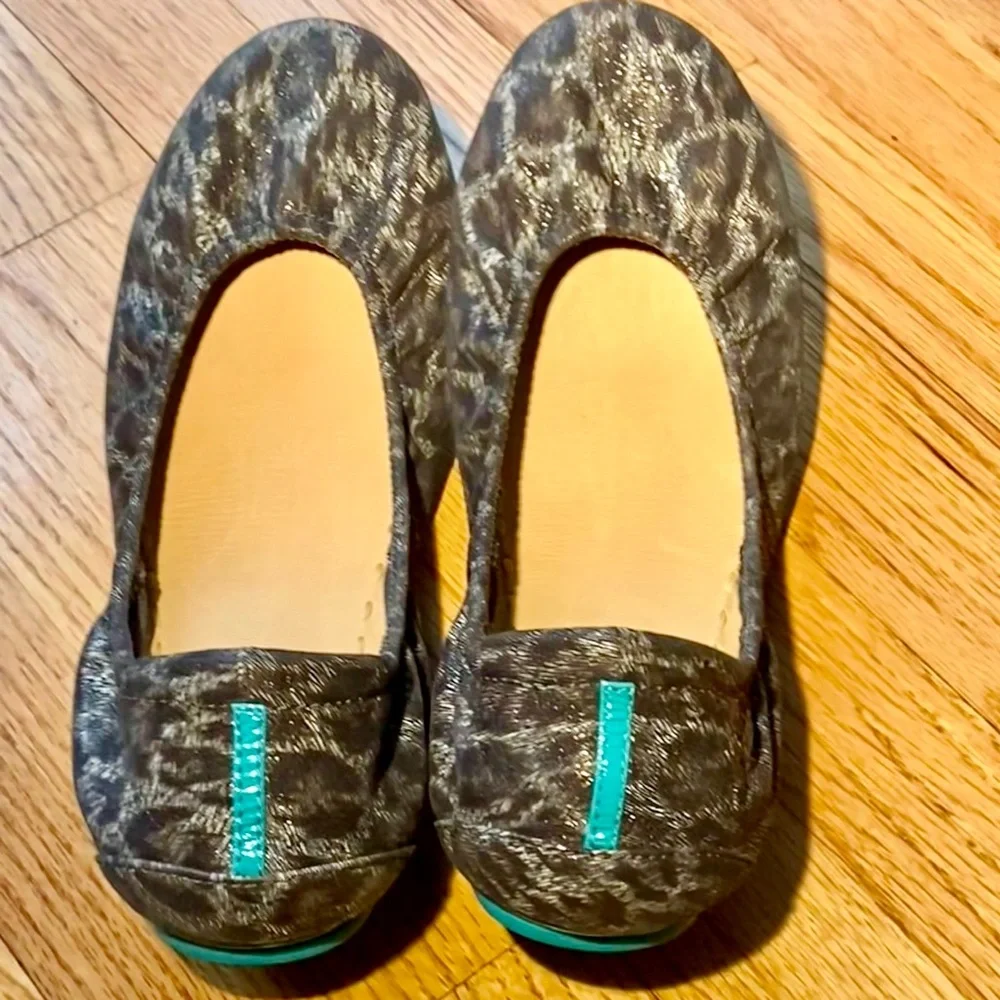 Black Leopard Limited Edition Tieks Size 12 New in Box - Picture 2 of 13